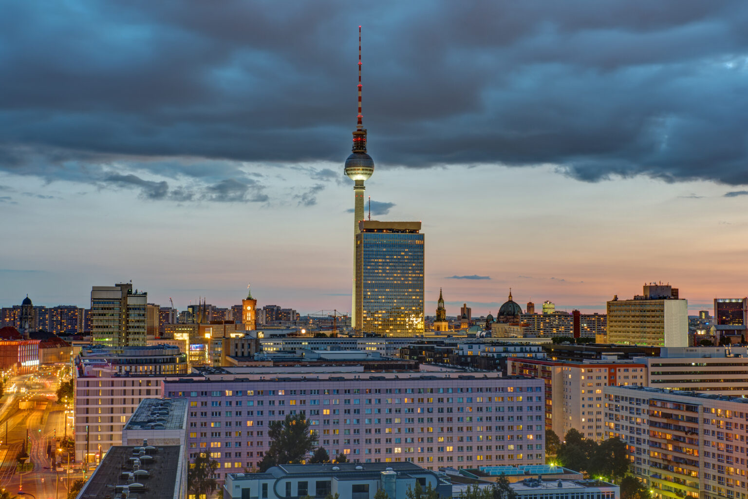 downtown-berlin-with-the-famous-television-tower-2025-03-09-19-55-09-utc